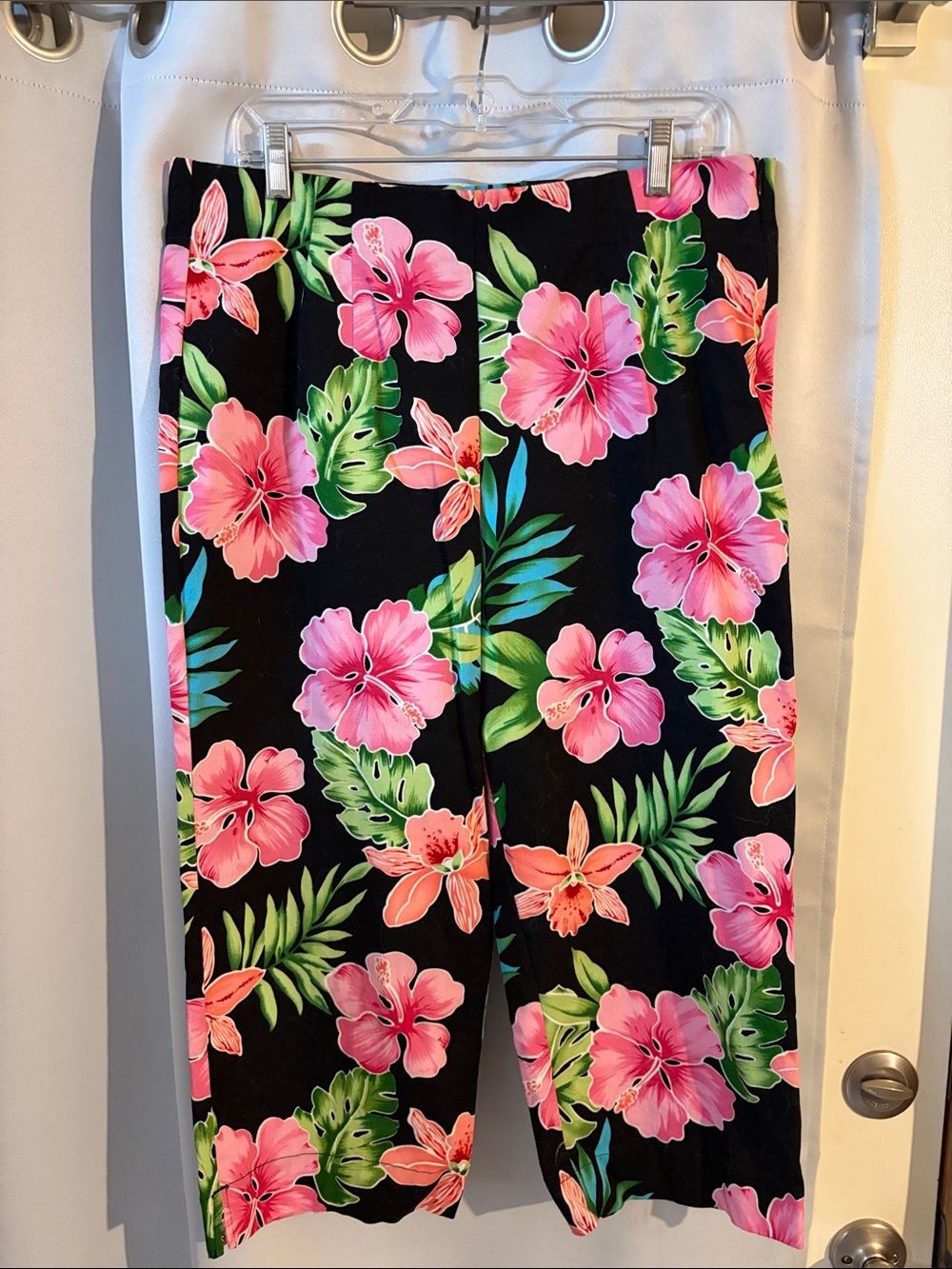 White Stag Black Floral Capri Pants with Pink & Green Accents